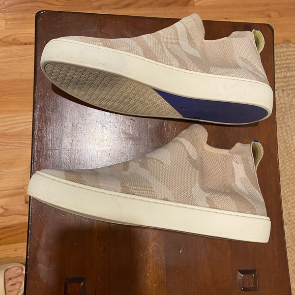 Rothy’s Retired Sand Camo Chelsea - Picture 4 of 6